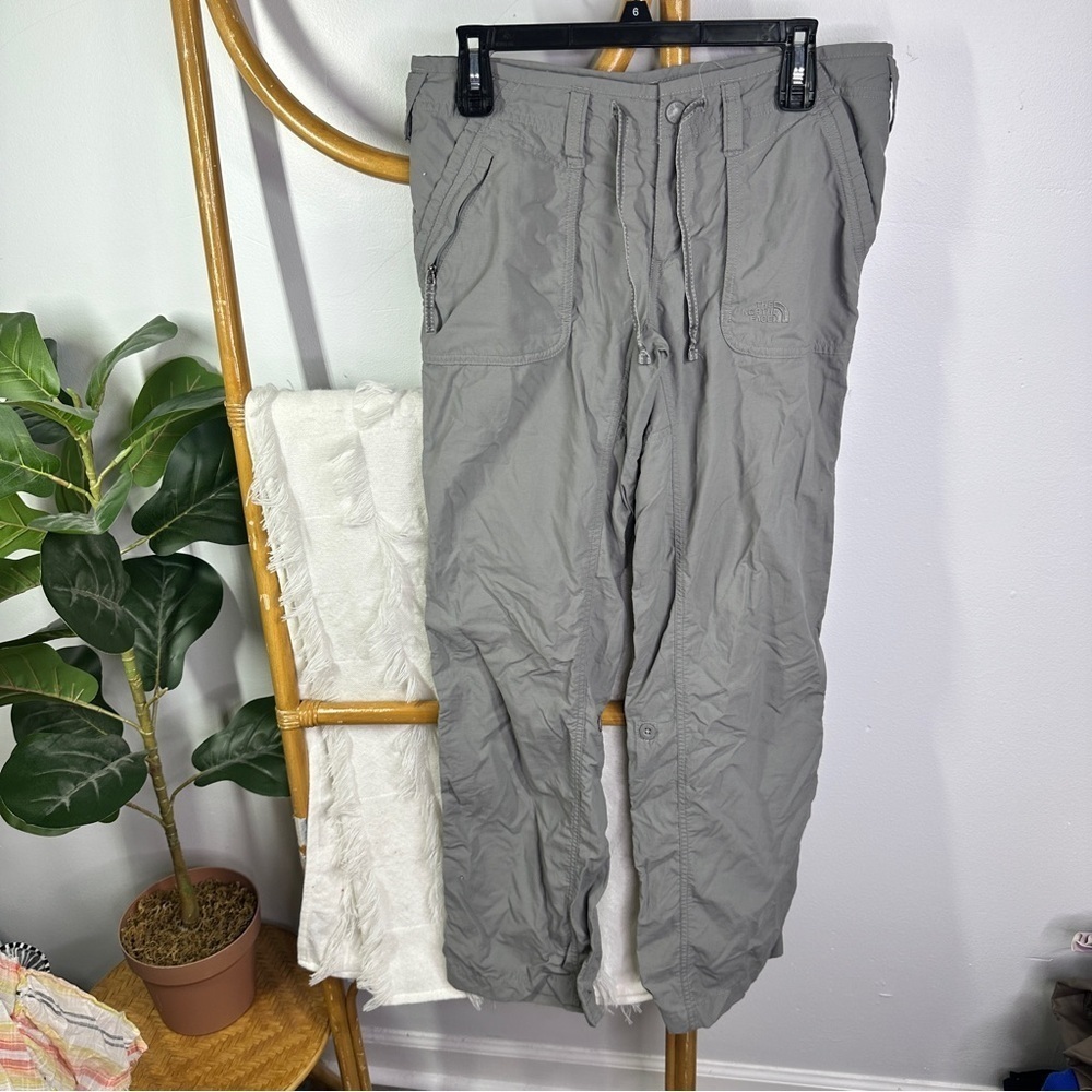 The North Face Grey Zip Off Hiking Pants sz 8